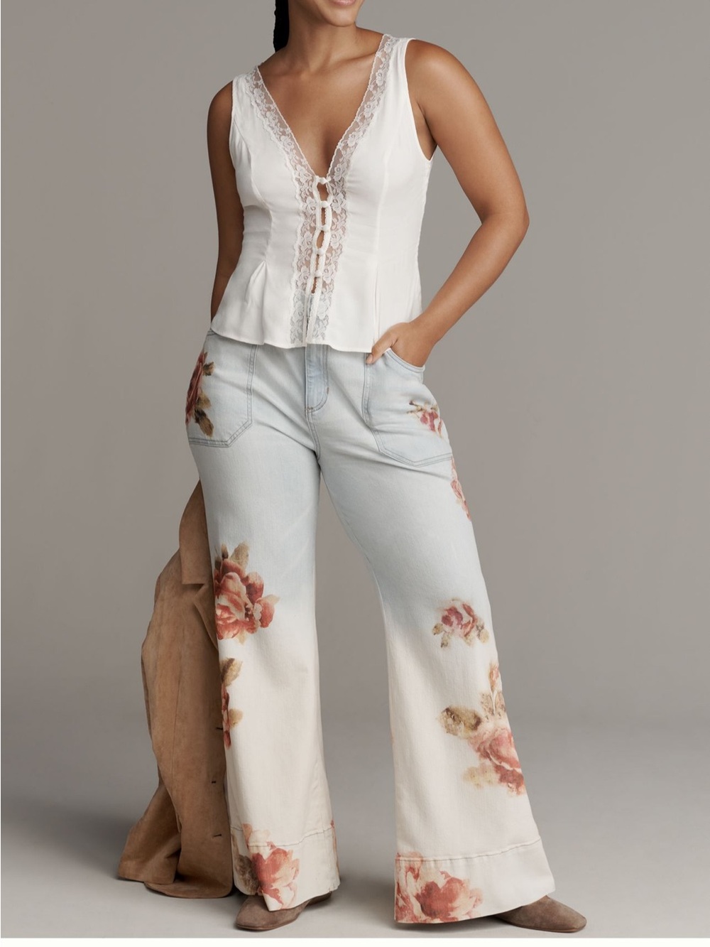 NWT - Rylan Relaxed High-Rise Flare Jeans by Pilcro